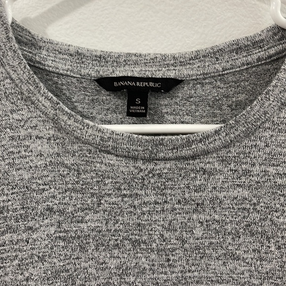 Gray Long Sleeve Banana Republic Blouse - Picture 3 of 4